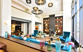 Hôtel La Villa Port d'Antibes&Spa